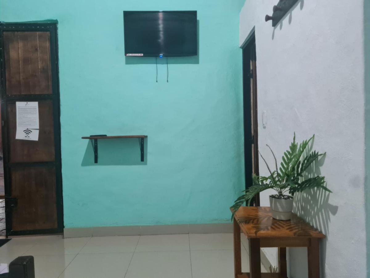 Hotel Alcazar Real Utica Ngoại thất bức ảnh