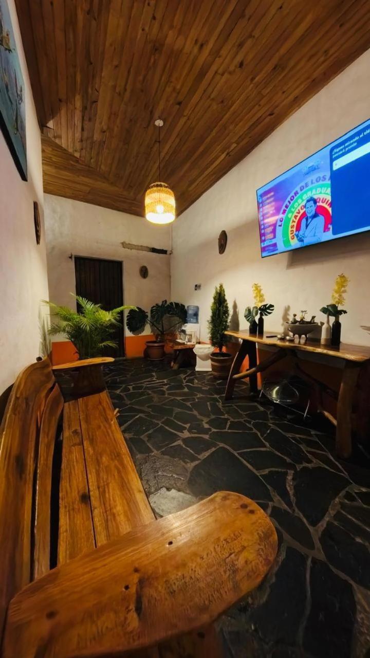 Hotel Alcazar Real Utica Ngoại thất bức ảnh